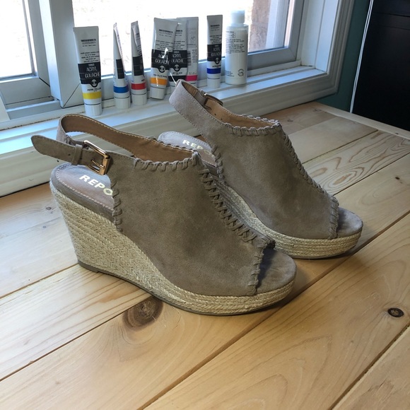 Report Delta Peep-Toe Espadrille Wedge - Picture 2 of 6